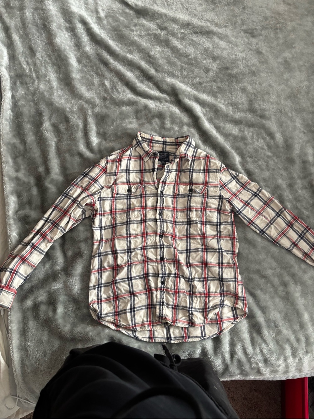 L.L. Bean Blue, American Eagle Red/Blue, J.crew Green Botton Up Shirt Bundle